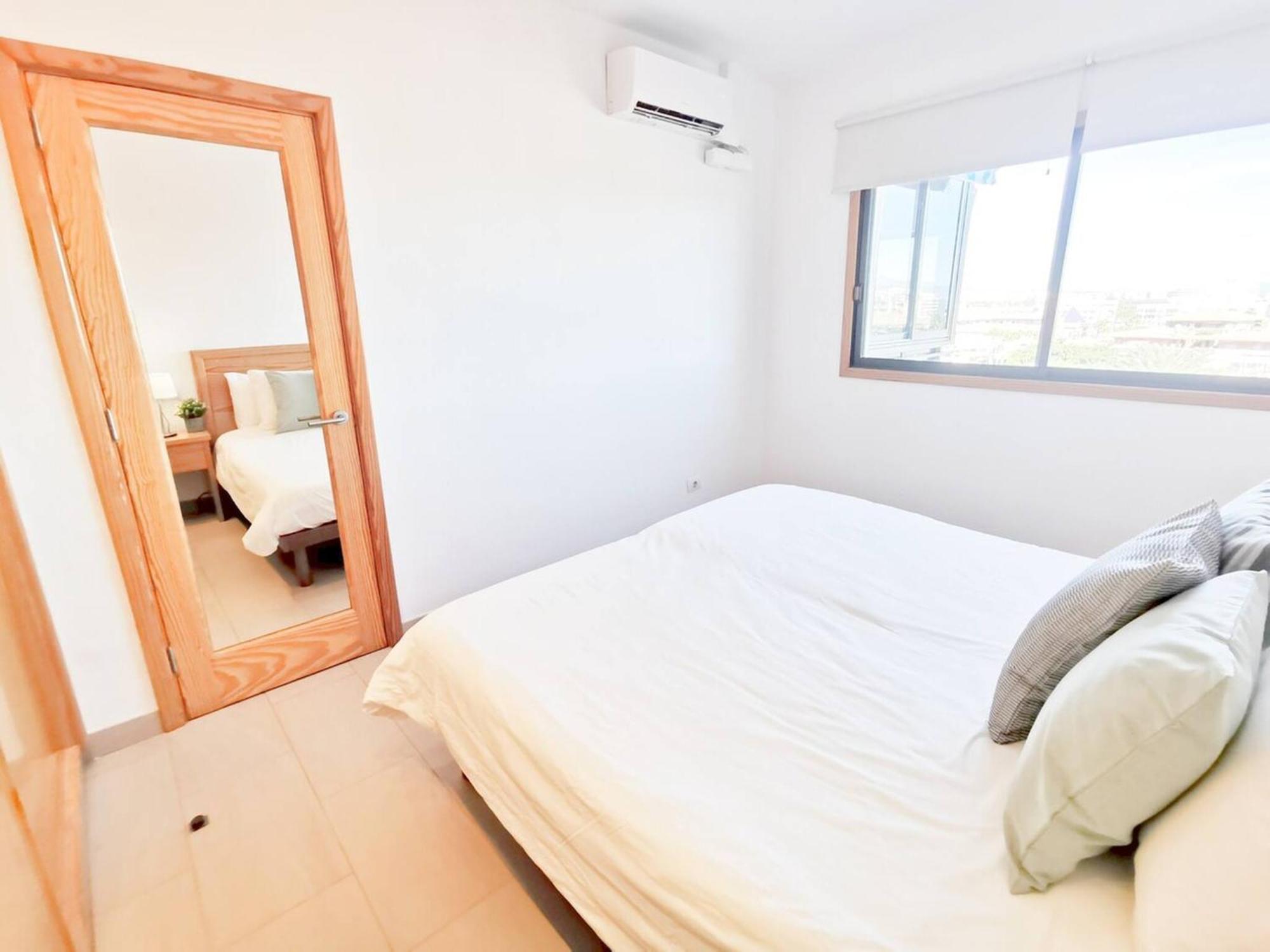 Iguazu 403 Yumbo Stunning View By Pride Holiday Rentals Playa del Ingles  Bagian luar foto